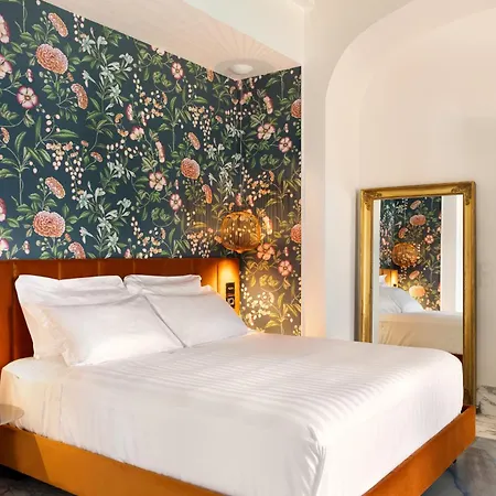Hotel Nus Poerio