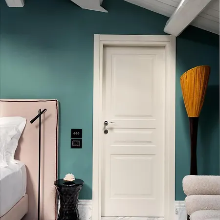 Hotel Nus Poerio