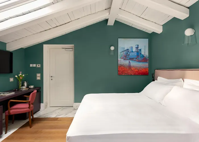 Nus Poerio ローマ