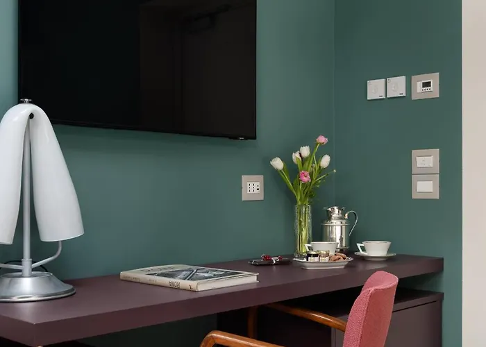 Hotell Nus Poerio Rom