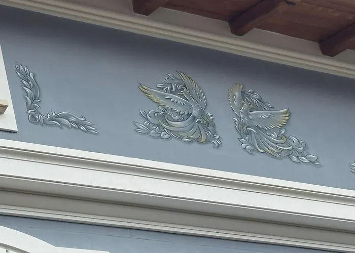 Nus Poerio Hotell 4*